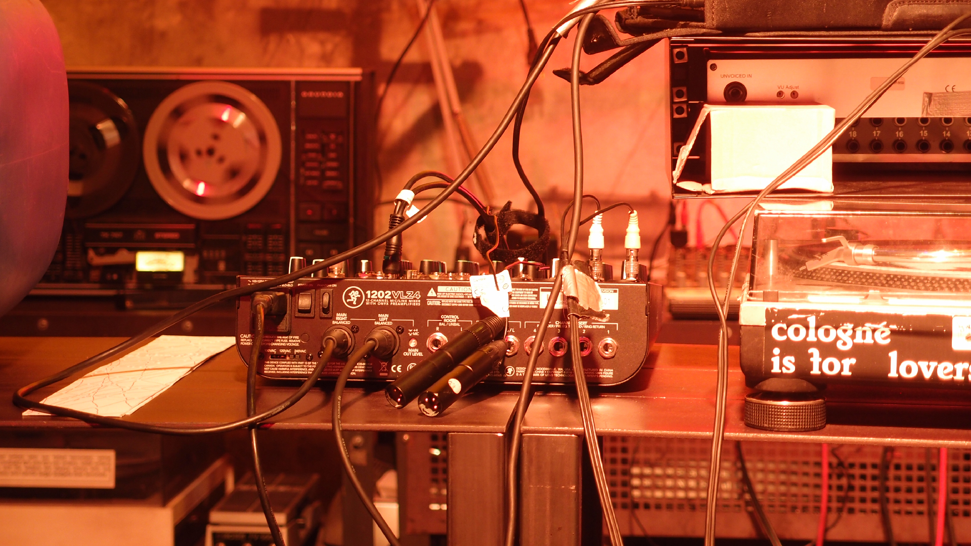 2021-10-25 Vocoder mit 2 Tonbändern (Audio, Foto, Grafk)