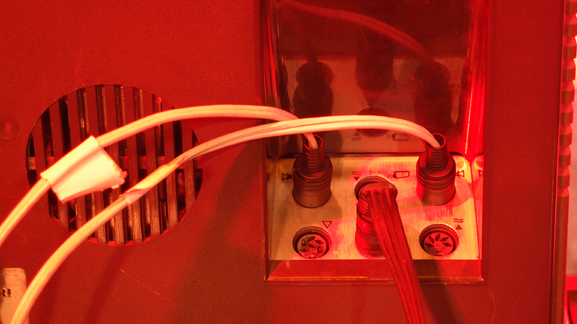 2021-10-25 Vocoder mit 2 Tonbändern (Audio, Foto, Grafk)