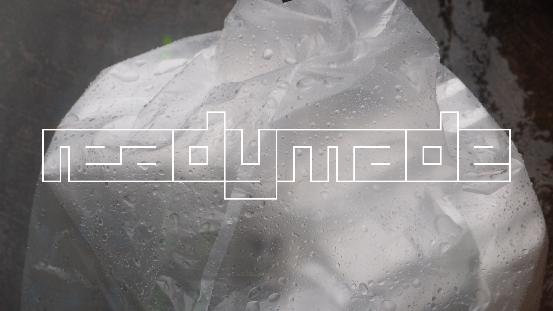 2021-11-04 Das Kleine Regen Rhythmus Orchester (5 Plastiktten) (Audio, Foto, Grafik)