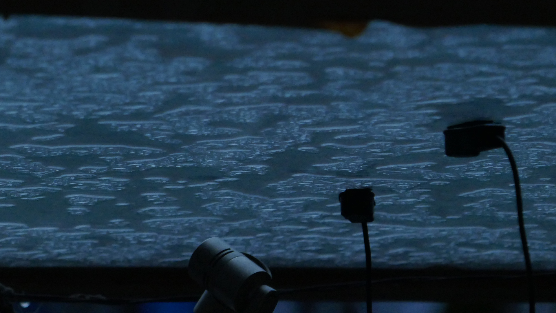 2022-02-01 Das Kleine Regen Rhythmus Orchester (Fensterglas) (Audio, Video)