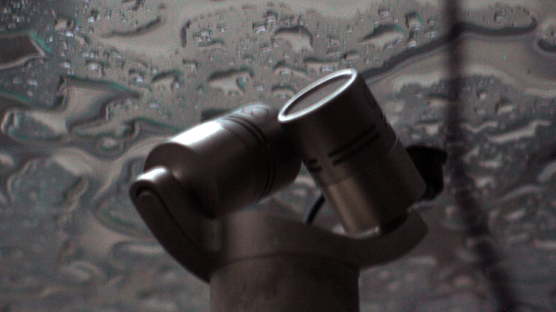 2022-02-01 Das Kleine Regen Rhythmus Orchester (Fensterglas) (Audio, Video)