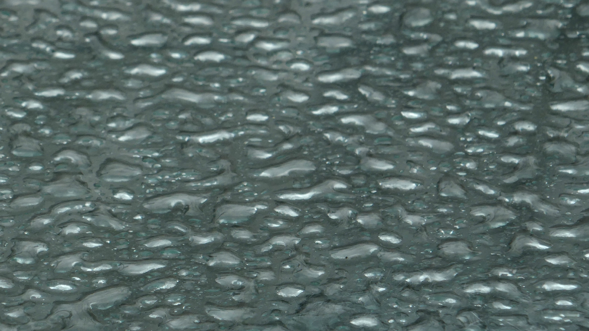 2022-02-16 Das Kleine Regen Rhythmus Orchester (Fensterglas einfach, im Bilderrahmen, III) (Audio, Video)