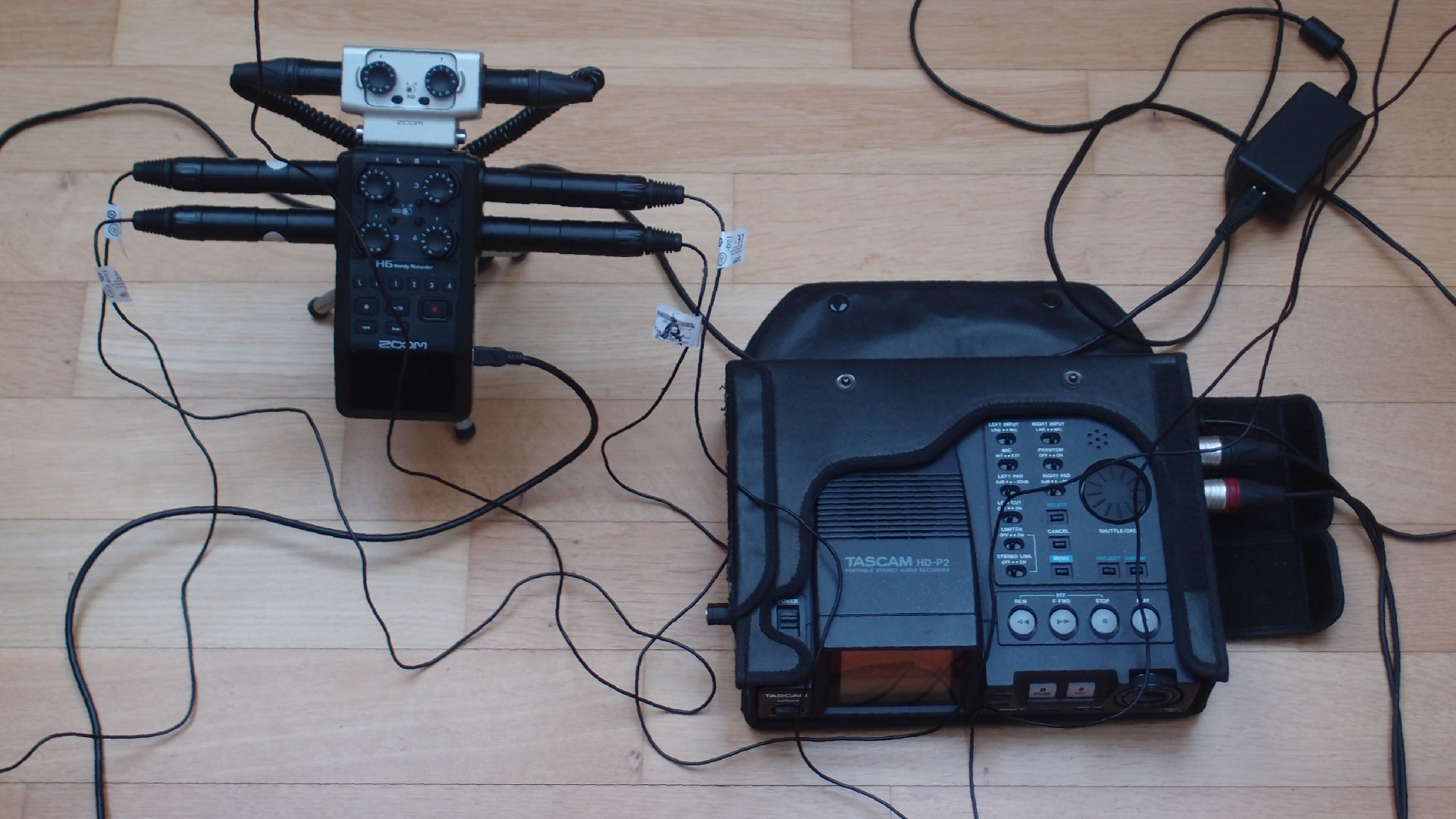 2022-07-16 01 Uhr 30 dkrro (Dachflchenfenster) (Fieldrecording Audio)