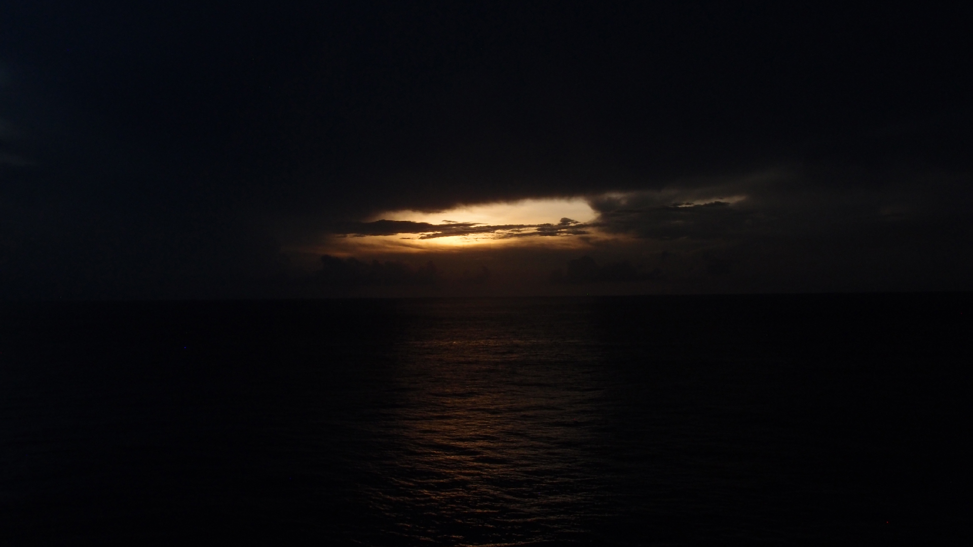 2022-11-07 06 Uhr 30 das Meer (Foto, Video)