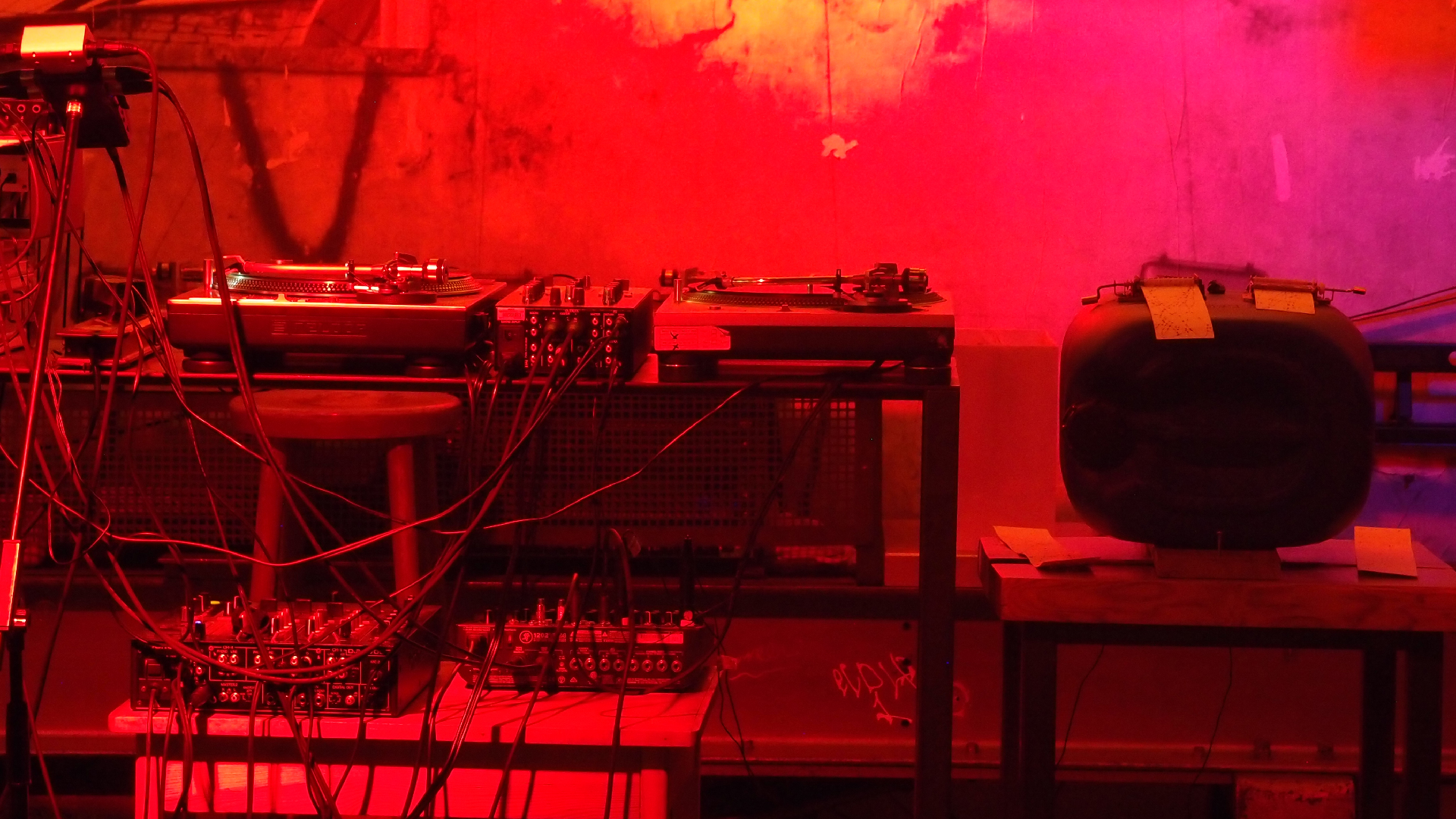 2023-01-10 reinfeiren ins 17 Jahre wendel Fest (Spieluhr/wendelrekords III/Dj Set)