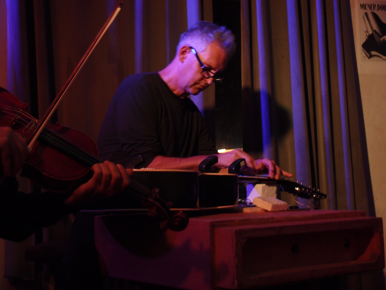 2017-10-17 Ernesto Rodrigues, Ame Zek, Elo Masing, Hui-Chun Lin at T Berlin