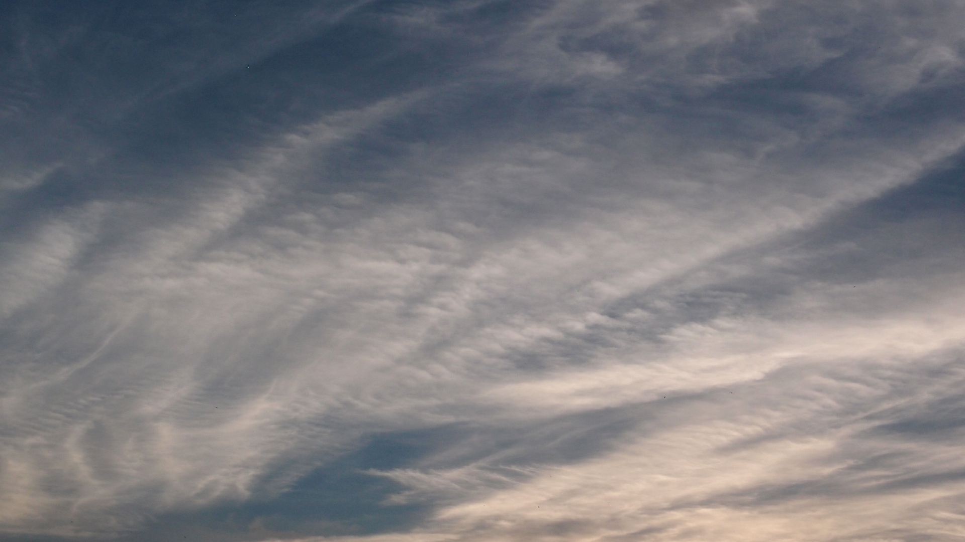 2022-07-12 19 uhr 05 When The Night Comes Falling From The Skies (Audio, Video)