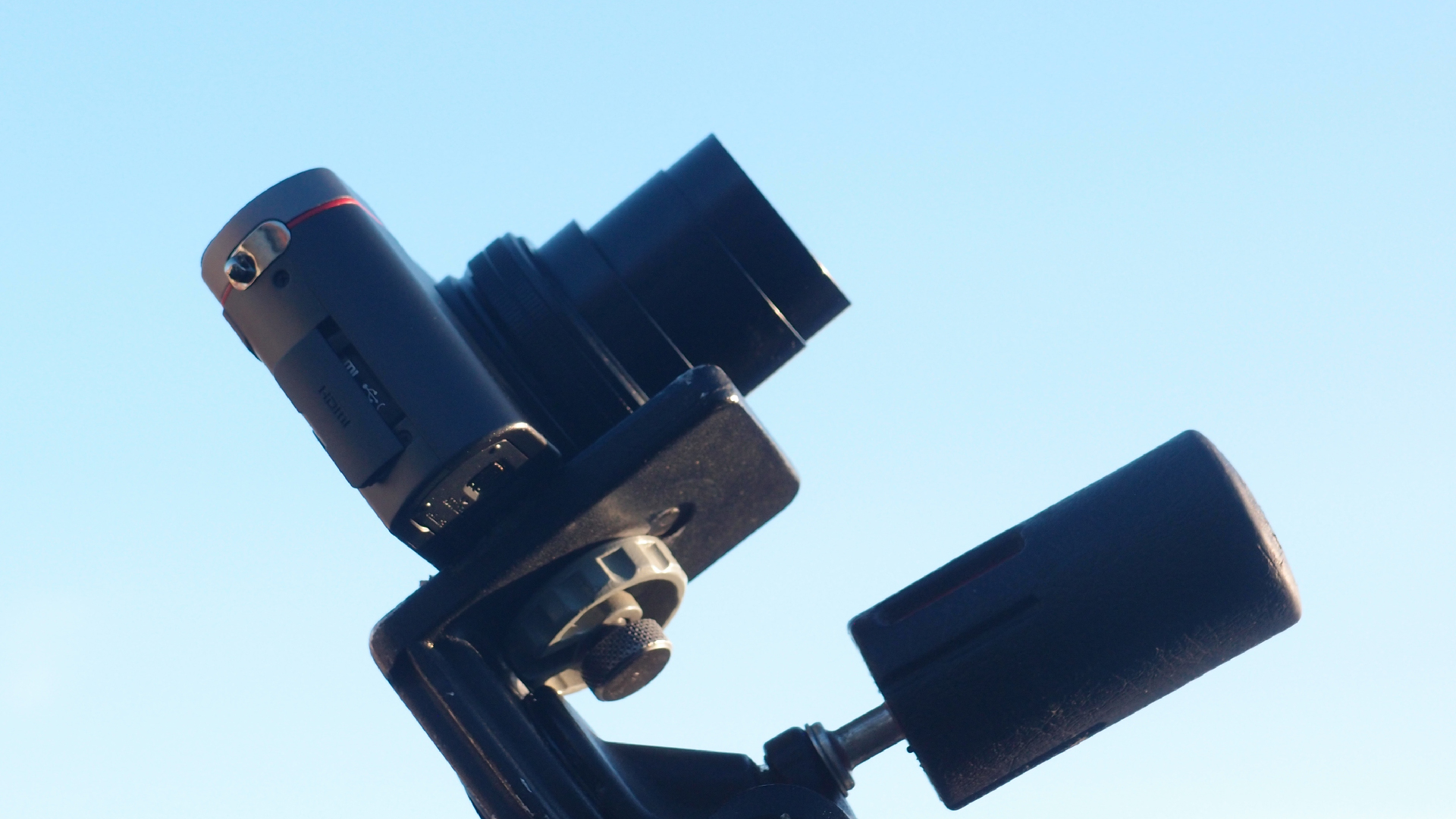 2022-07-12 19 uhr 05 When The Night Comes Falling From The Skies (Audio, Video)