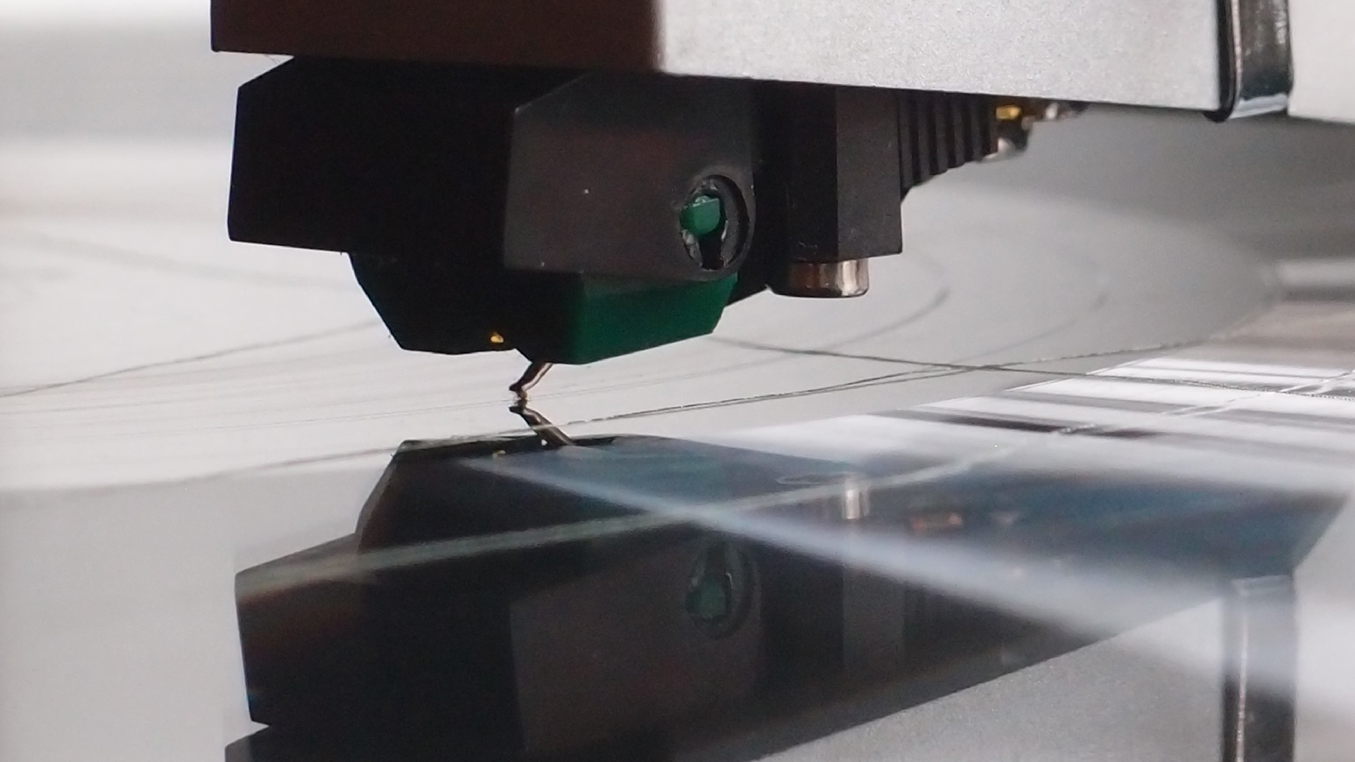 005 Lenco L930 mit Shure N95-3 Nadel